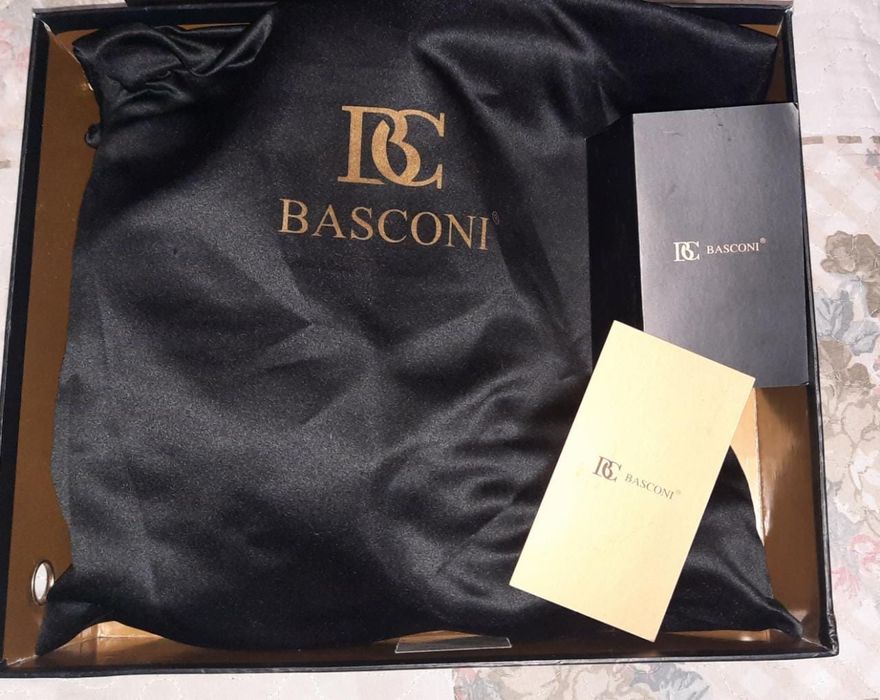 Продам замшевые  сапоги