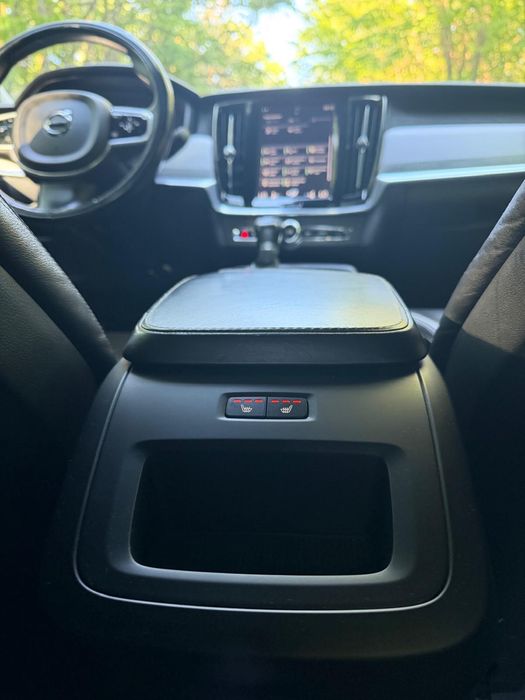 Volvo S90 T5 inscription