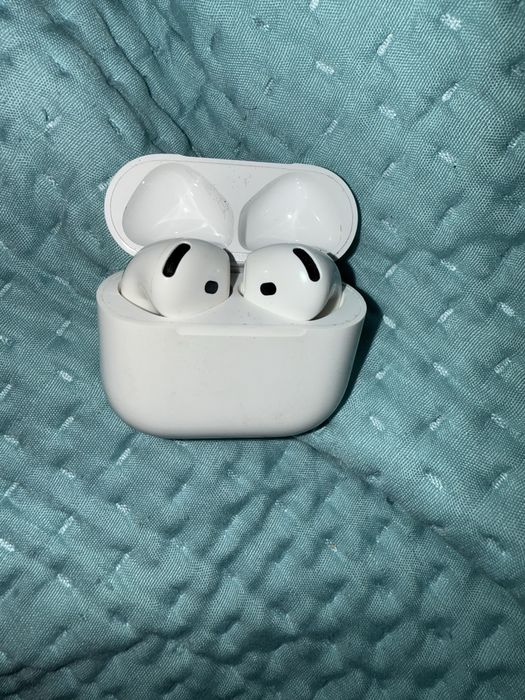 Airpods 4 оригинал на гарантии