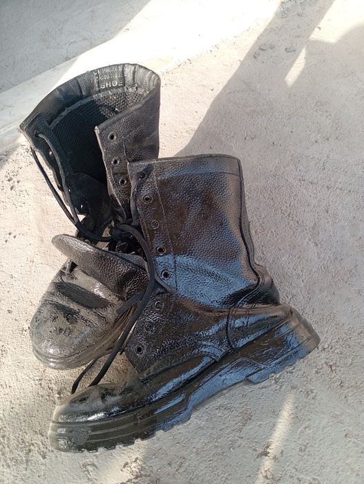 Продам бу берцы 42 размер