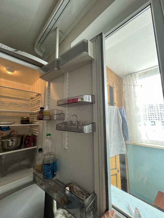 Продам холодильник