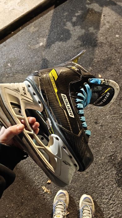 Продам коньки Bauer supreme m3 6ЕЕ