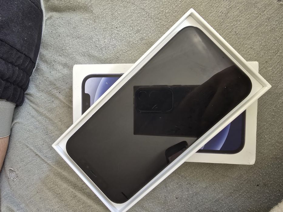 iPhone 12,128 gb