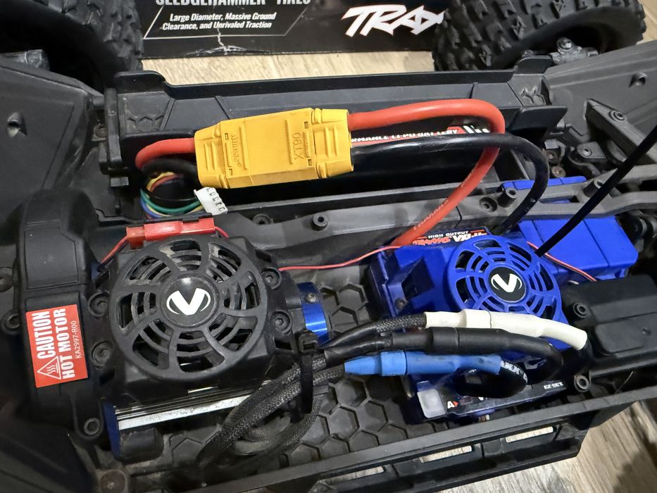 Traxxas WideMaxx v2 4s 1/10 RC количка