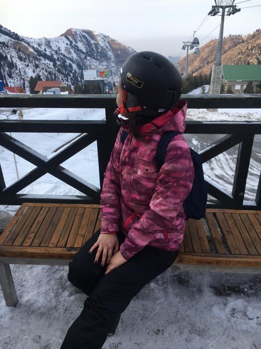 Продам горнолыжный костюм