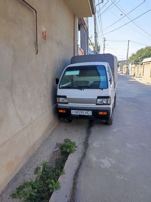 Срочна сотилади салондан олганман пачтий  янги