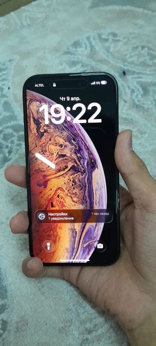 Продам айфон 15 128 гб