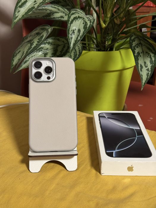 Iphone 16 pro max идеал новый