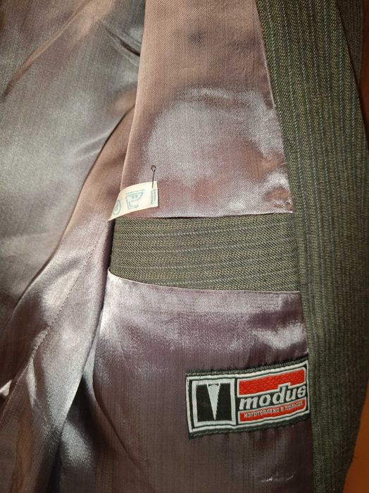 Мужской костюм тройка. Польша. Размер 52