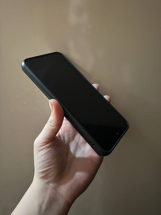 СРОЧНО Samsung A 13 64 GB идеальный