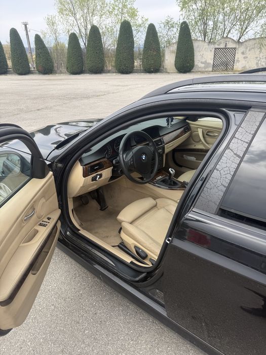 Vand sau schimb Bmw E91 320i
