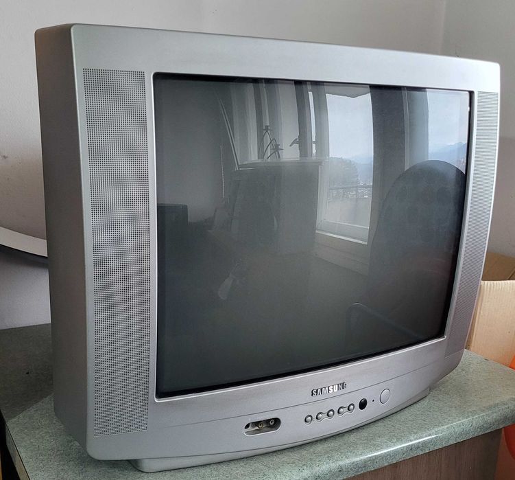 Телевизори Samsung,  Panasonic