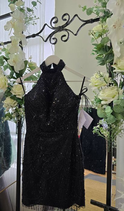 Черна къса рокля