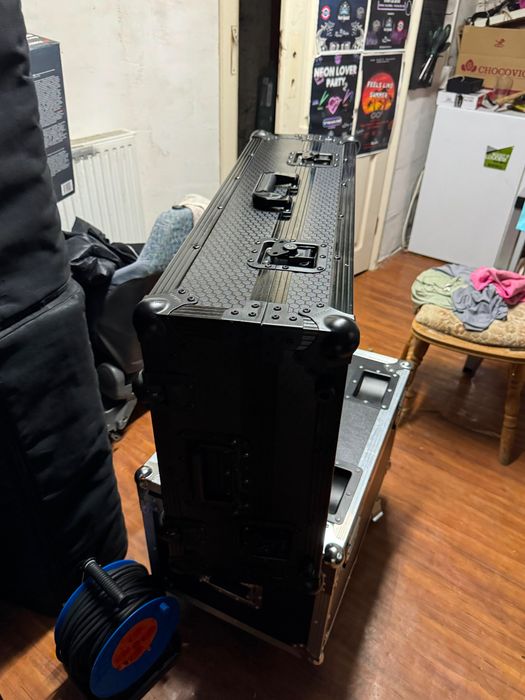 Rack ,cutie ,case consola Flyht Pro Denon DJ SC Live 4