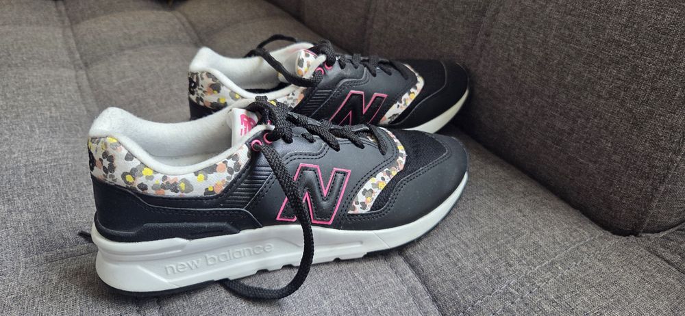 Дамски маратонки New balance