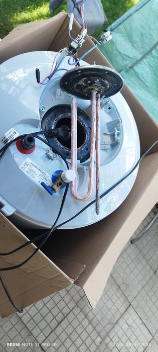 Вертикален бойлер TESY 100 л.