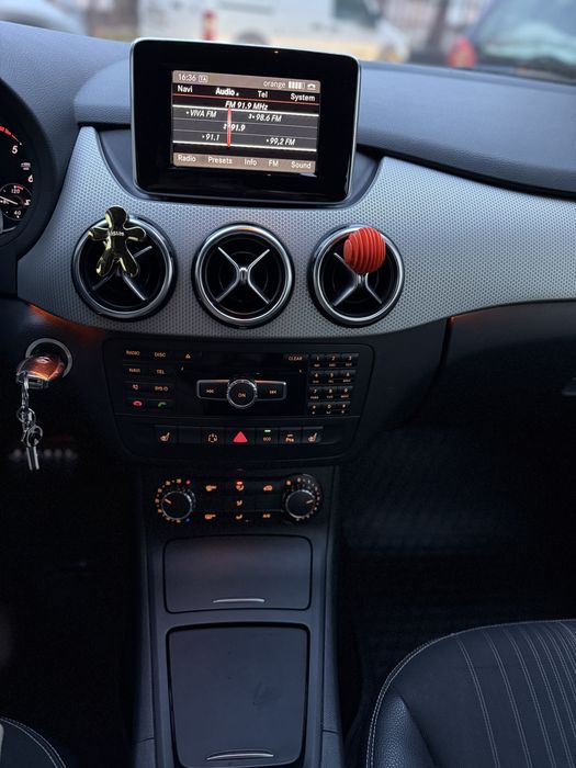 Vand Mercedes B class