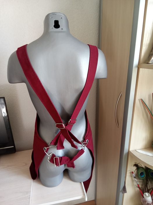 Фартук для парикмахера  и уточки б.у.