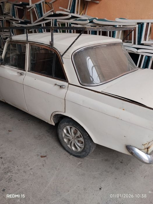 Maskvich 412 yili sotladi tirkamasi ham bor