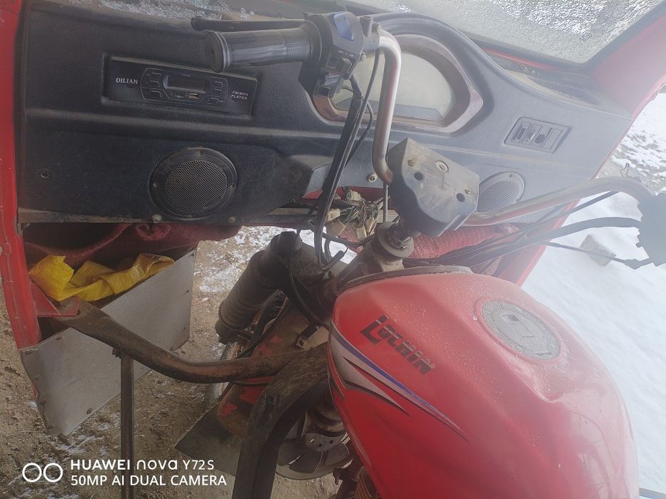 Lochin  mototsikli  LOCHIN LS 200 CC Kabinalik zavadskoy 1.100 kg