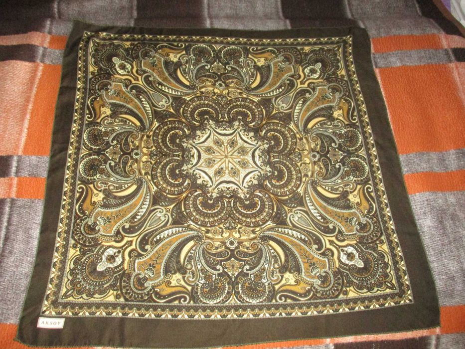 Кърпи/забрадки /за глава дамски нови неупотребявани 27 броя