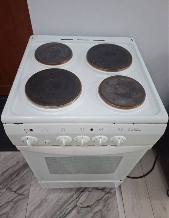 Электроплита , рабочая , могу доставить до дома