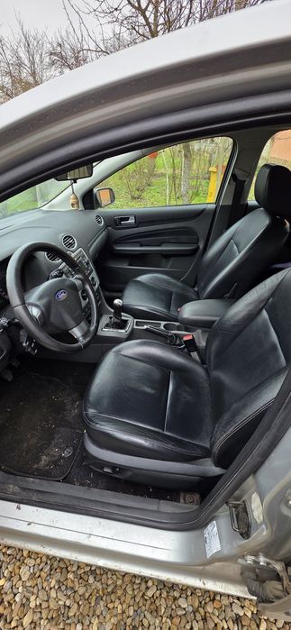 FORD Focus 2006 — imagine 5