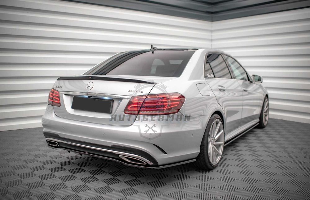 W212 Спойлер за Mercedes benz AMG Черен гланц в212 крило амг тунинг