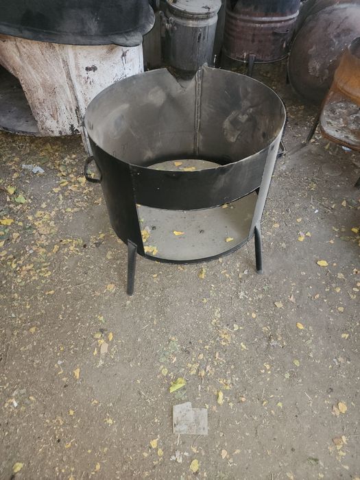 Qozonlar Chugun,duralyumin 16litrdan 350litrgacha oʻchoqlari xam bor