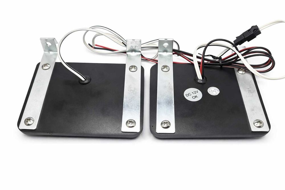 LED сигнална лампа Ярки, 24W, 12 диода, синя, 96x79x20mm, комплект 2 лампи