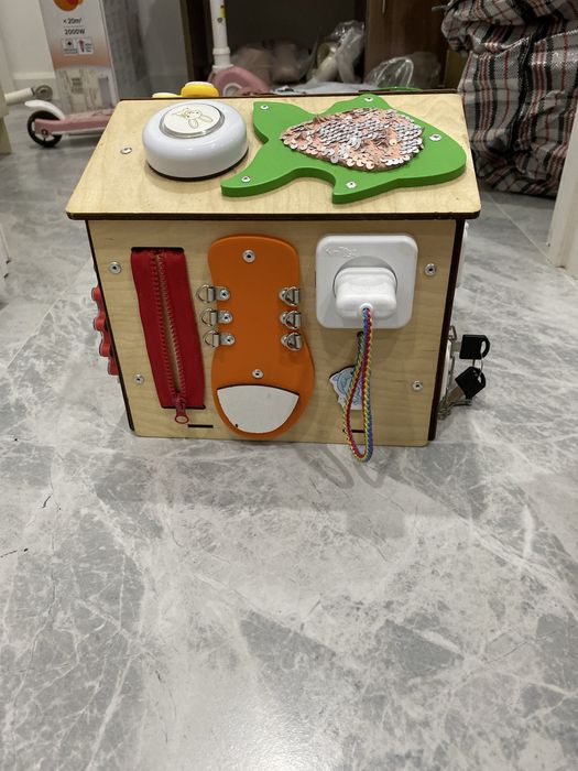 Детские игрушки.