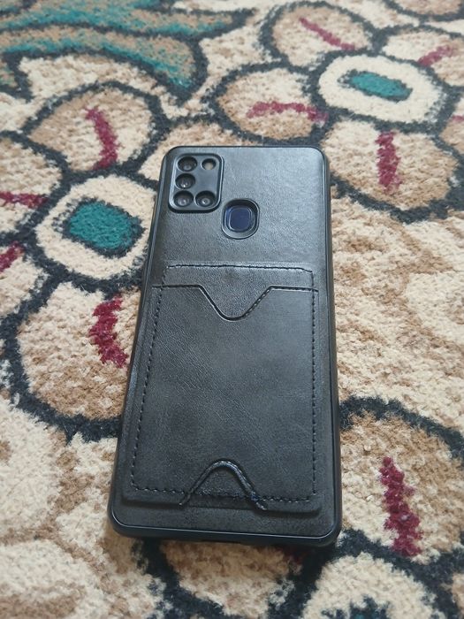 Самсунг телефон сатылады