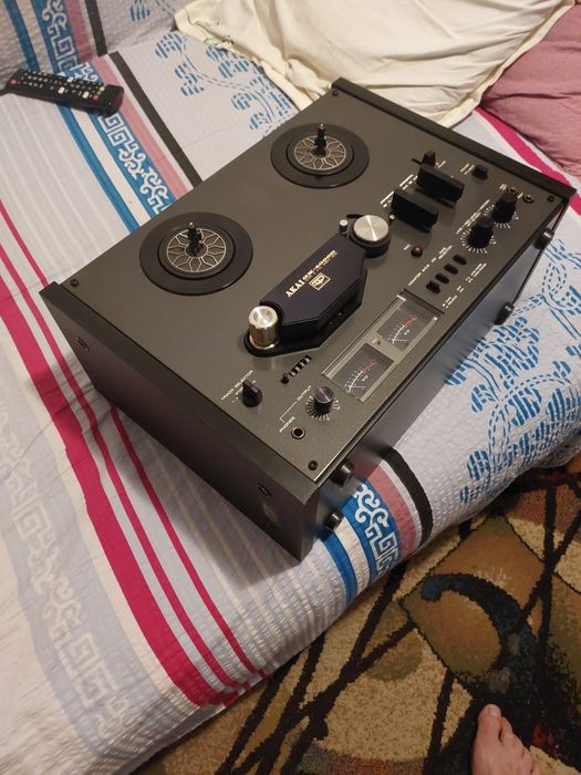 Magnetofon AKAI 4000 D