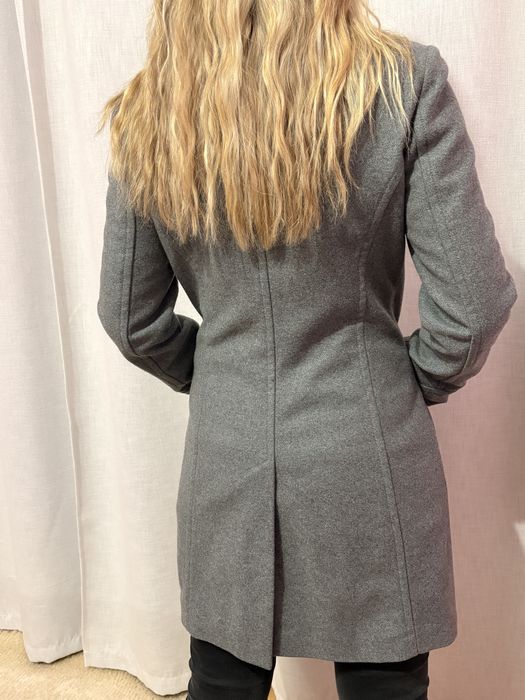 Палто Sisley сиво