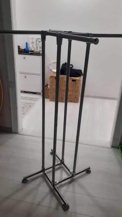 Вешалка напольная