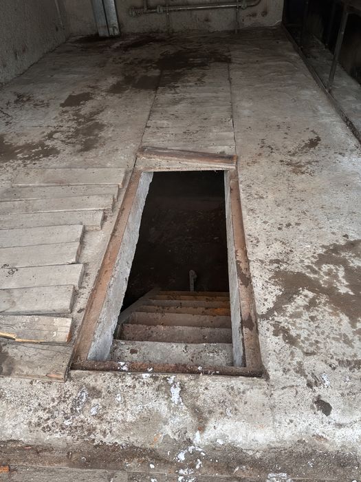 Продам гараж в  коперативе Строитель