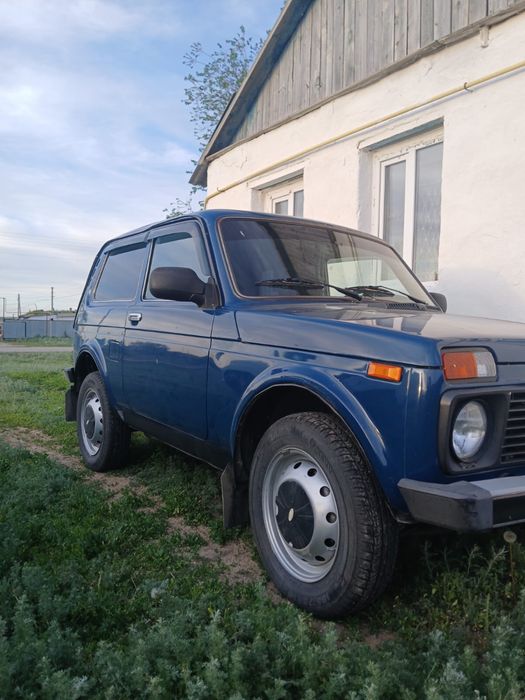 LADA (ВАЗ) 2121 Нива
