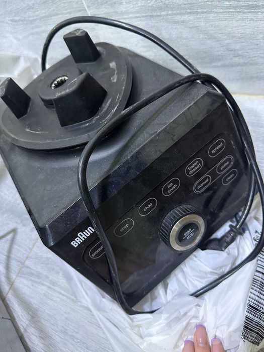 Блендер измельчитель  Braun