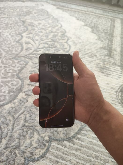 iPhone 16 pro Gold sotiladi xolati tinniq