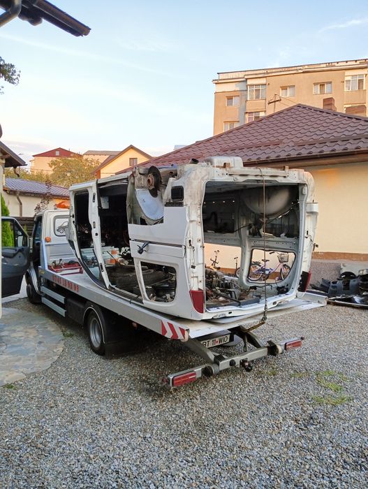 Tractări auto Asistenta Rutiera Platforma Botoșani