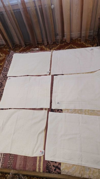 Хавлиени кърпи бели и цветни