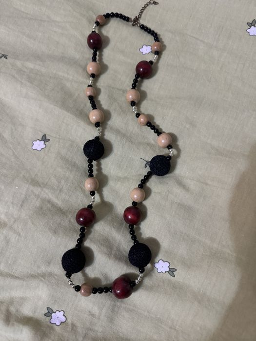 Продам бусы женские