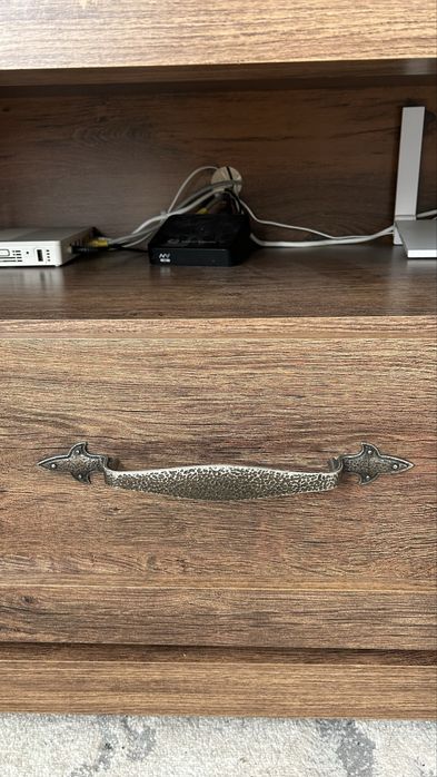 Продам подставку под телевизор