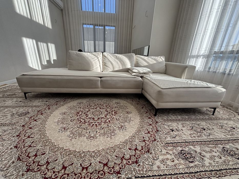 Диван модульный.