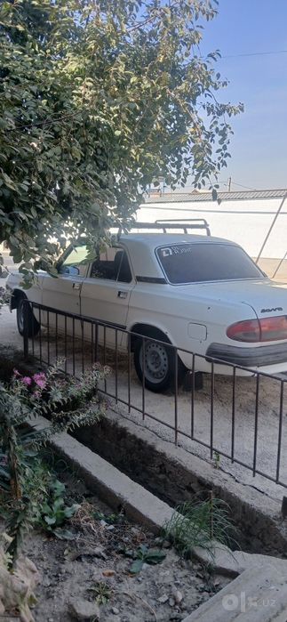 Volga 3110 sotiladi