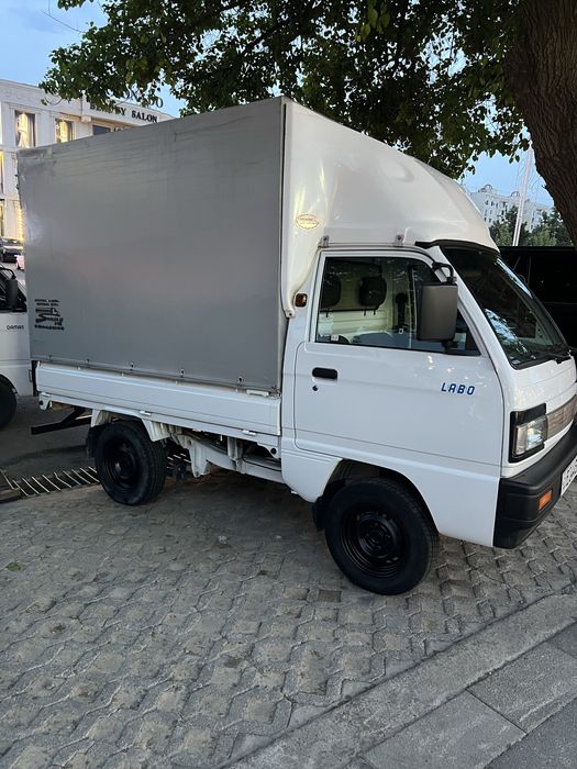 Labo 2025. Kraskasi Toza, tent qilingan