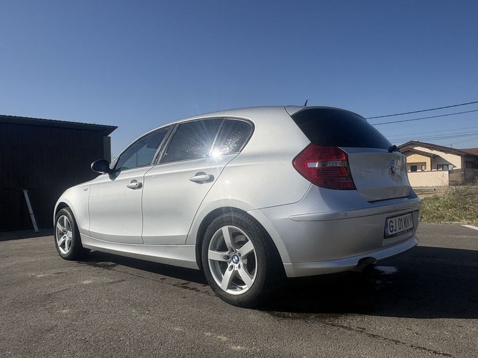 BMW Seria 1 - 118D