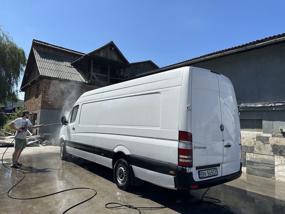 Mercedes Sprinter