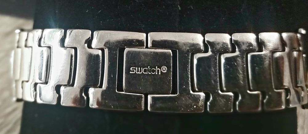 Ceas Swatch Irony "La Dolce Vita" (Razor Blade)