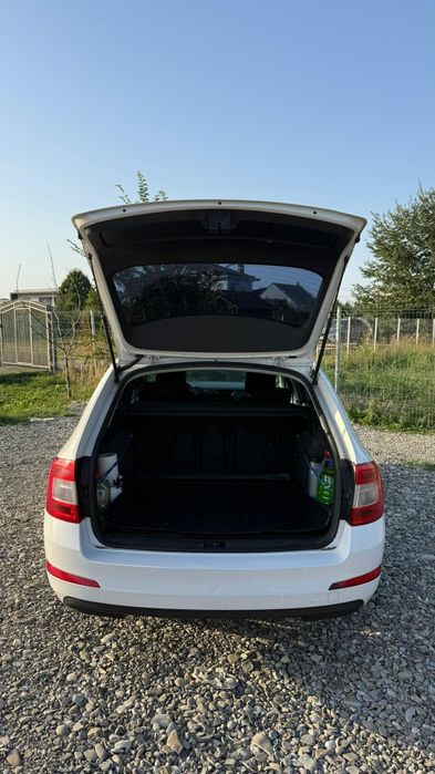 Vând Skoda Octavia 3 2014 combi 4x4 263.000 km